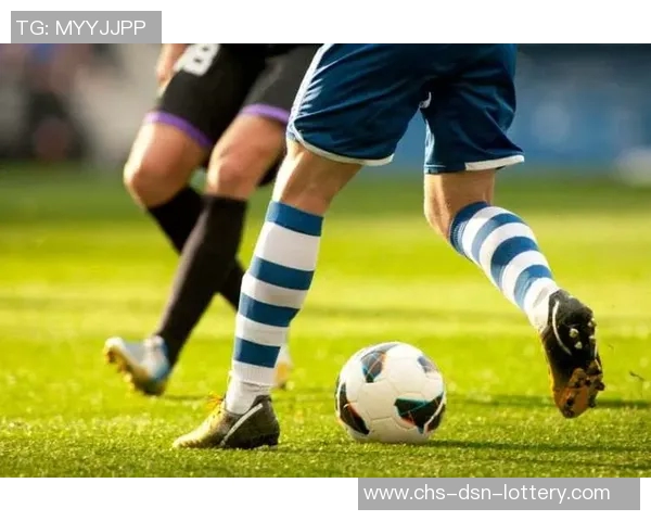 足球的魅力瞬间:精彩比赛与球员风采的视觉盛宴 足球的魅力瞬间:精彩比赛与球员风采的视觉盛宴